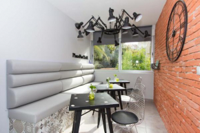  B&B Vibe  Сплит